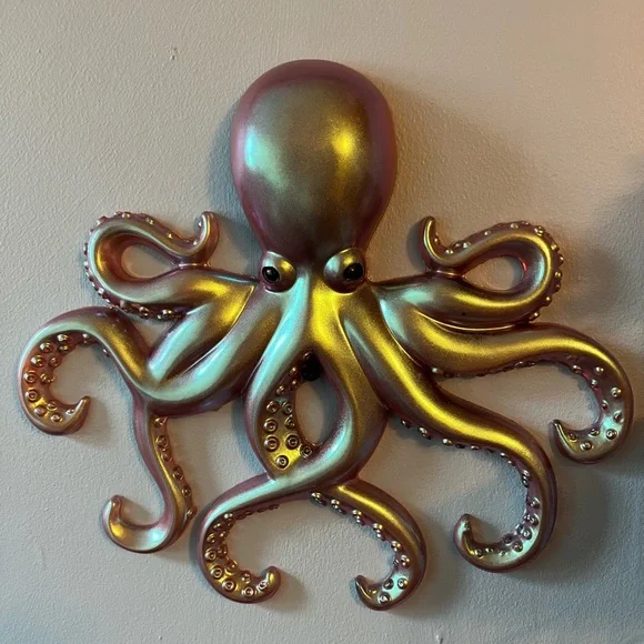 Handmade Resin Octopus Wall Decor 8.46”x 9.44” - Picture 2 of 8
